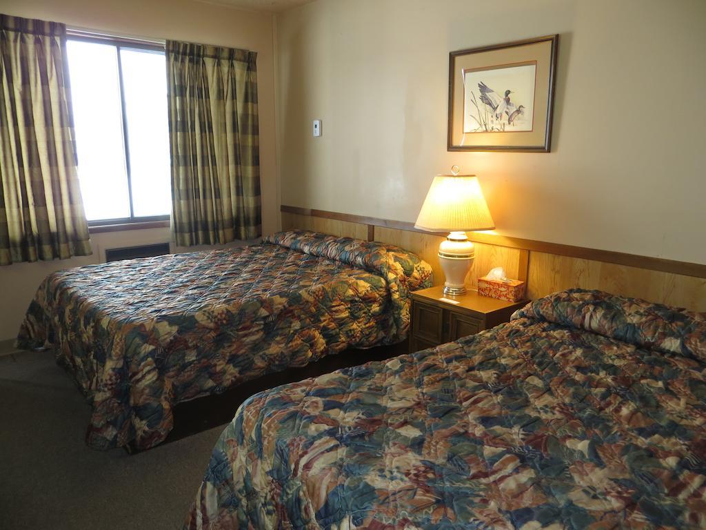 Parkwood Motor Inn Sundre Habitación foto